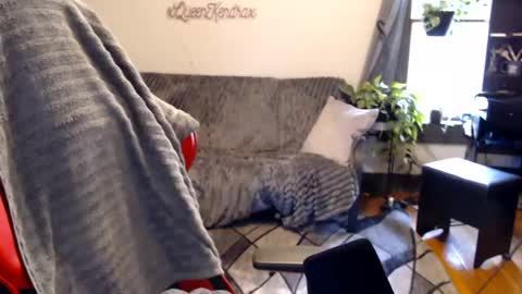 Snapshot of xqueenkendrax chatting on June 18, 10:58 pm xqueenkendrax online show from June 18, 10:58 pm