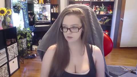 Snapshot of xqueenkendrax chatting on August 3, 10:57 pm xqueenkendrax online show from August 3, 10:57 pm