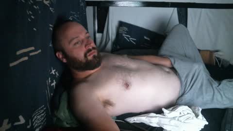 Snapshot of xredchestedx chatting on December 29, 2:42 pm Red online show from December 29, 2:42 pm