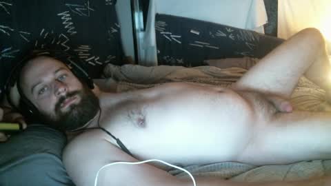 Snapshot of xredchestedx chatting on January 12, 9:19 am Red online show from January 12, 9:19 am