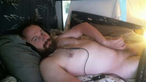 Snapshot of xredchestedx chatting on January 13, 7:54 am Red online show from January 13, 7:54 am