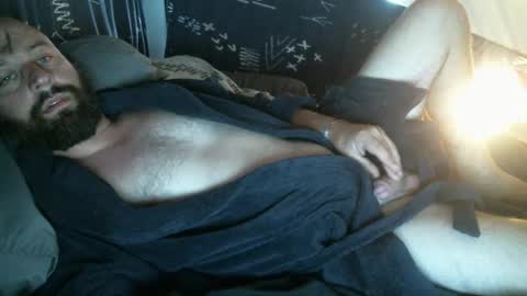 Snapshot of xredchestedx chatting on February 16, 6:43 pm Red online show from February 16, 6:43 pm