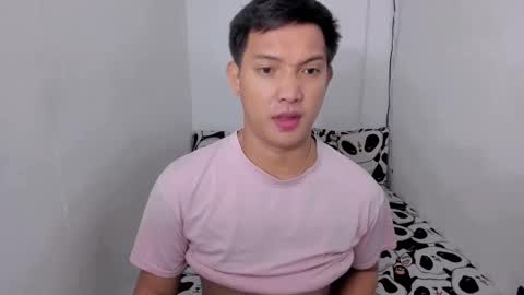 Snapshot of xsebastian19 chatting on January 8, 10:16 pm xsebastian19 online show from January 8, 10:16 pm