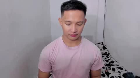 Snapshot of xsebastian19 chatting on January 9, 2:43 am xsebastian19 online show from January 9, 2:43 am