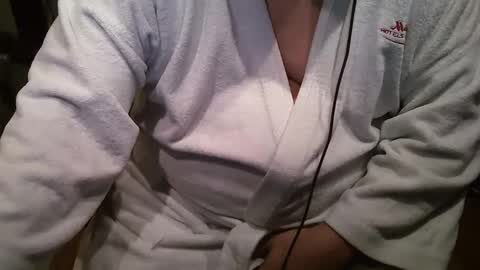 xskater31 online show from January 5, 8:32 am