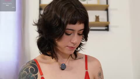 Blue online show from April 3, 7:34 pm