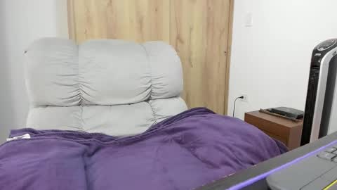 Hellen Sofia instagram hellen5546 online show from February 24, 2:15 pm