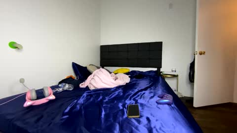 xStarGazingx online show from February 25, 4:03 am