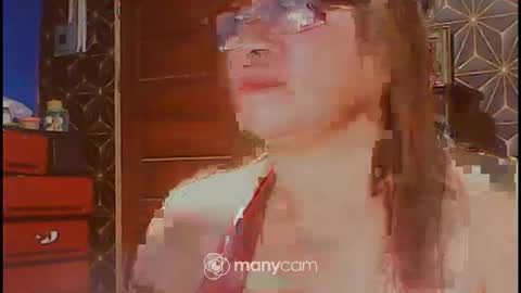 Snapshot of xsw33t_joy69x chatting on March 15, 12:11 pm joy online show from March 15, 12:11 pm