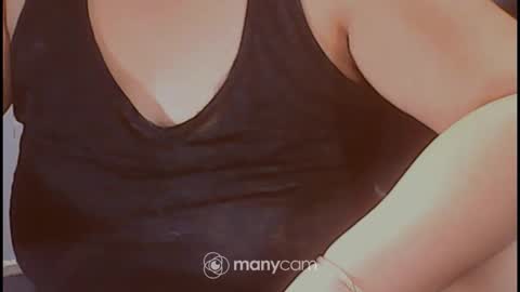 Snapshot of xsw33t_joy69x chatting on March 21, 3:15 pm joy online show from March 21, 3:15 pm