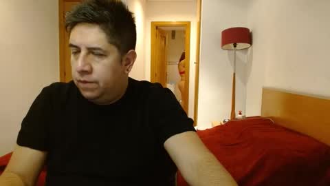 Snapshot of xthiagoxevax chatting on February 3, 9:08 am thiagoeva online show from February 3, 9:08 am