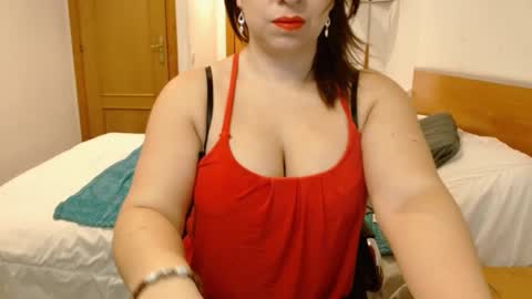 Snapshot of xthiagoxevax chatting on February 19, 8:33 am thiagoeva online show from February 19, 8:33 am