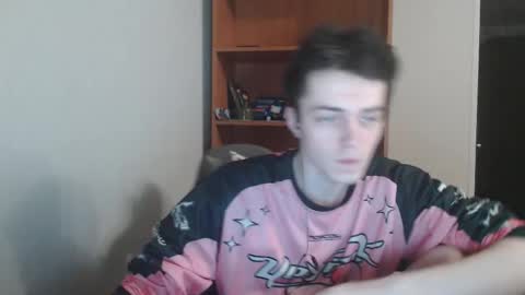 traqqq online show from November 2, 5:37 pm