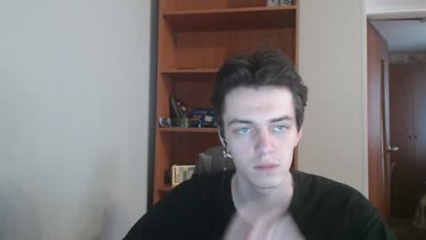 traqqq online show from November 5, 8:36 am