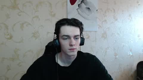 traqqq online show from March 14, 10:32 am