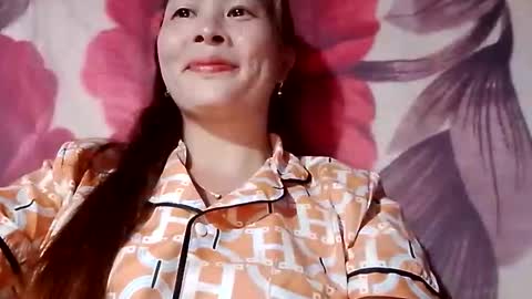 Snapshot of xuxulove00 chatting on October 10, 12:26 pm xuxulove00 online show from October 10, 12:26 pm