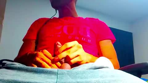 xuyeeg online show from February 23, 9:37 pm