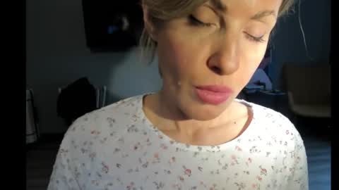 Snapshot of xvaleriax0 chatting on September 14, 12:48 pm xvaleriax0 online show from September 14, 12:48 pm