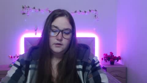 xx daniella xx online show from April 16, 6:36 am