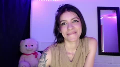 Snapshot of xx_johnson_xx chatting on May 16, 10:36 am VALE online show from May 16, 10:36 am