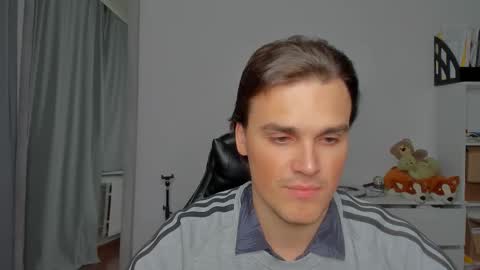 Snapshot of xx_raul_xx_ chatting on September 23, 11:41 pm raul online show from September 23, 11:41 pm