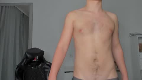 raul online show from February 15, 9:22 pm