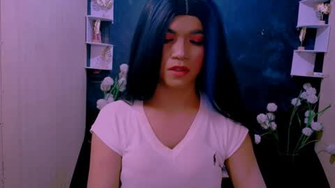 ashley online show from April 7, 10:42 pm