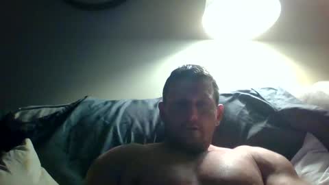 xxedgemaster101 online show from February 2, 6:26 am