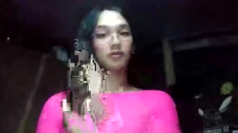Snapshot of xxgoddessofsatisfactionxx chatting on January 4, 6:30 pm Sophie online show from January 4, 6:30 pm