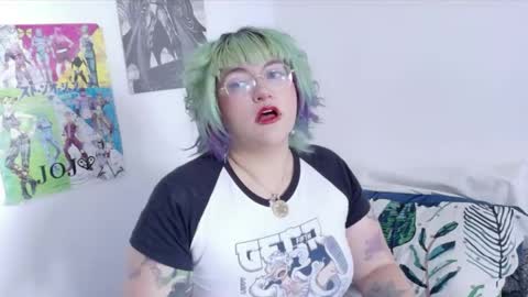 xxgreengoodxx online show from May 9, 8:03 pm
