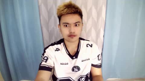 Loyd online show from November 4, 3:27 am