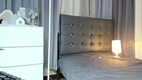 xxjasminfoxxx online show from September 14, 6:29 pm