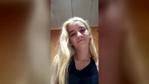 Snapshot of xxjessiebugxx chatting on July 17, 3:57 am xxjessiebugxx online show from July 17, 3:57 am