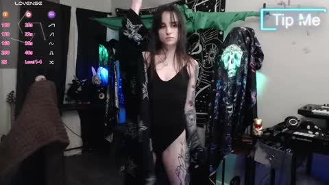 Snapshot of xxlilithmoonxx chatting on March 10, 5:00 am Lilith online show from March 10, 5:00 am