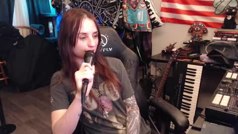 Snapshot of xxlilithmoonxx chatting on September 18, 2:02 am Lilith online show from September 18, 2:02 am