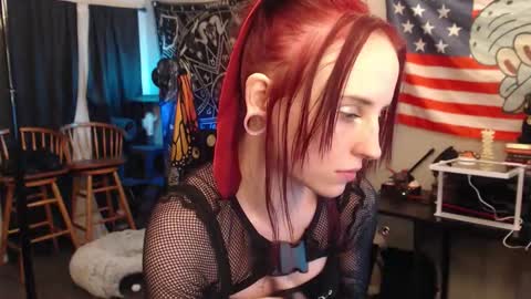 Snapshot of xxlilithmoonxx chatting on November 23, 3:39 am Lilith online show from November 23, 3:39 am