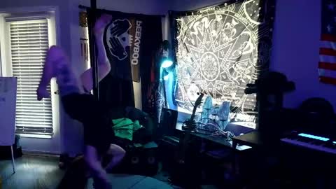 Lilith online show from May 19, 11:33 pm