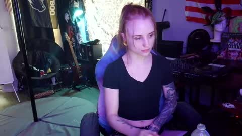 Lilith online show from May 24, 10:37 pm