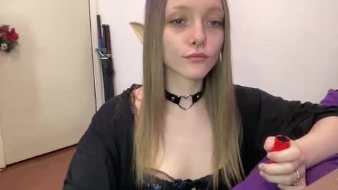 Snapshot of xxloveanastasia chatting on November 26, 6:53 pm LoveAnastasia online show from November 26, 6:53 pm