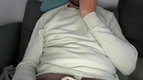 xxlspain_ online show from December 15, 8:07 am