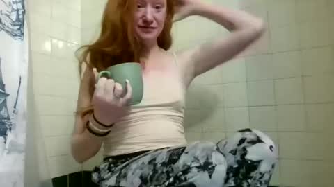 xxmariebliss online show from November 18, 1:26 pm