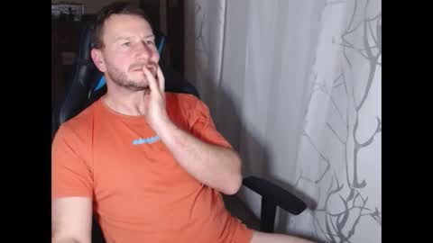 Snapshot of xxmettexx chatting on December 1, 10:21 pm xxmettexx online show from December 1, 10:21 pm