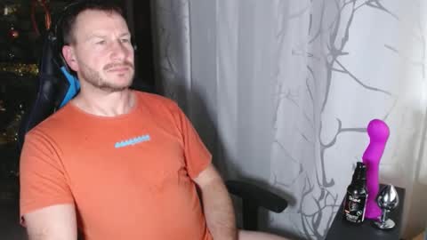 Snapshot of xxmettexx chatting on January 1, 9:31 pm xxmettexx online show from January 1, 9:31 pm