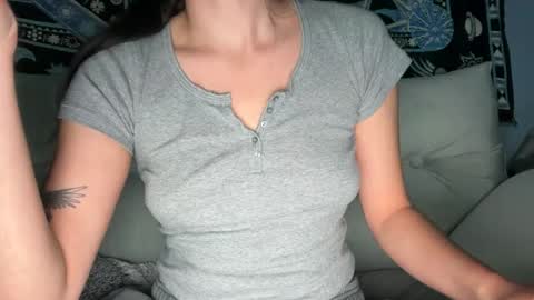xxnikki_nicolexx online show from May 1, 8:57 pm