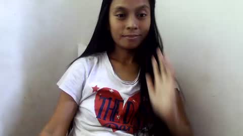 Snapshot of xxreysaxx chatting on June 16, 3:09 am xxreysaxx online show from June 16, 3:09 am