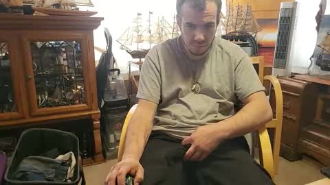 xxScubaStevexx online show from March 8, 8:12 pm