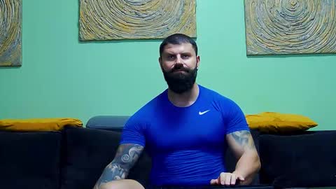 Snapshot of xxtreamleonard chatting on November 16, 12:55 pm Xtream Leonard online show from November 16, 12:55 pm