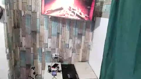 xxx13f2 online show from October 20, 3:29 am