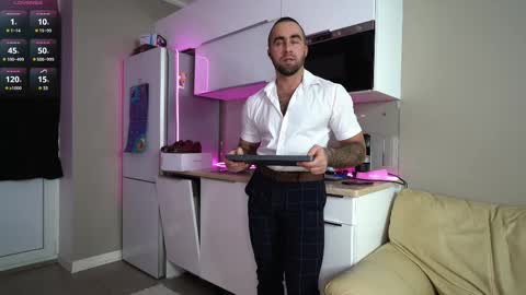     online show from February 28, 5:59 pm