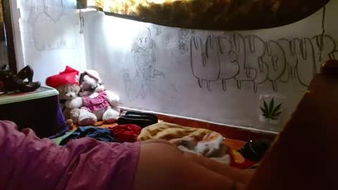 Snapshot of xxx_morena chatting on December 7, 2:13 pm LILI online show from December 7, 2:13 pm